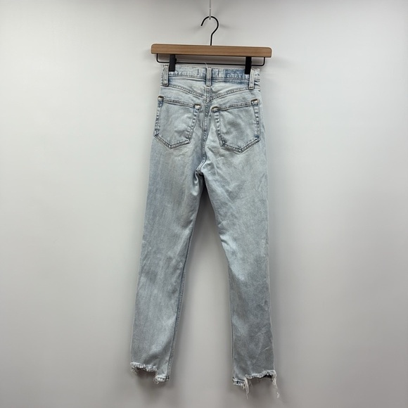 Abercrombie & Fitch The Ankle Straight Ultra High Rise Jeans Light Distressed 23 - Picture 6 of 9